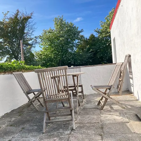 Gemuetliches Haeuschen An Der Westkueste Ruegens 度假居 *