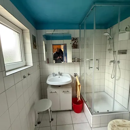 Gemuetliches Haeuschen An Der Westkueste Ruegens 度假居 *