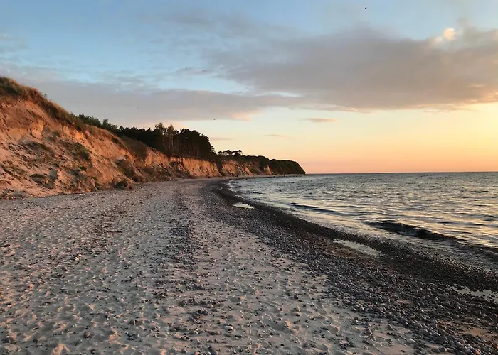 Gemütliches Häuschen An Der Westküste Rügens