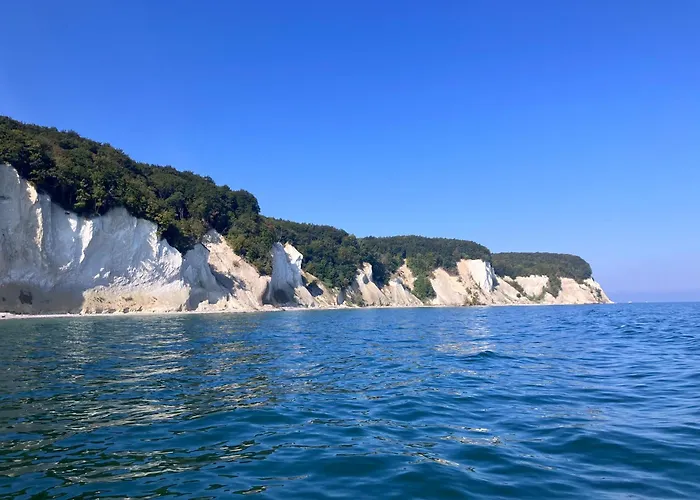 Gemütliches Häuschen An Der Westküste Rügens Dranske